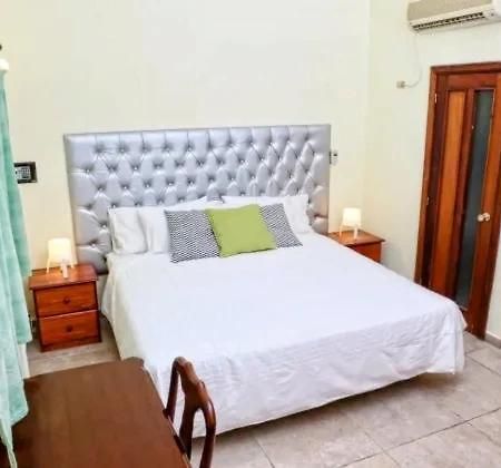 Hotel Aluge Santo Domingo Luaran gambar