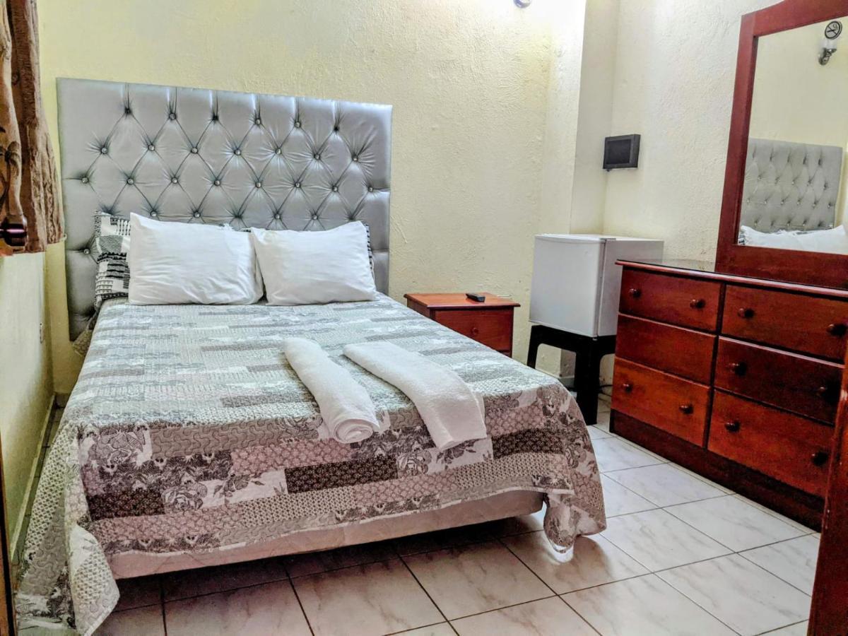 Hotel Aluge Santo Domingo Luaran gambar