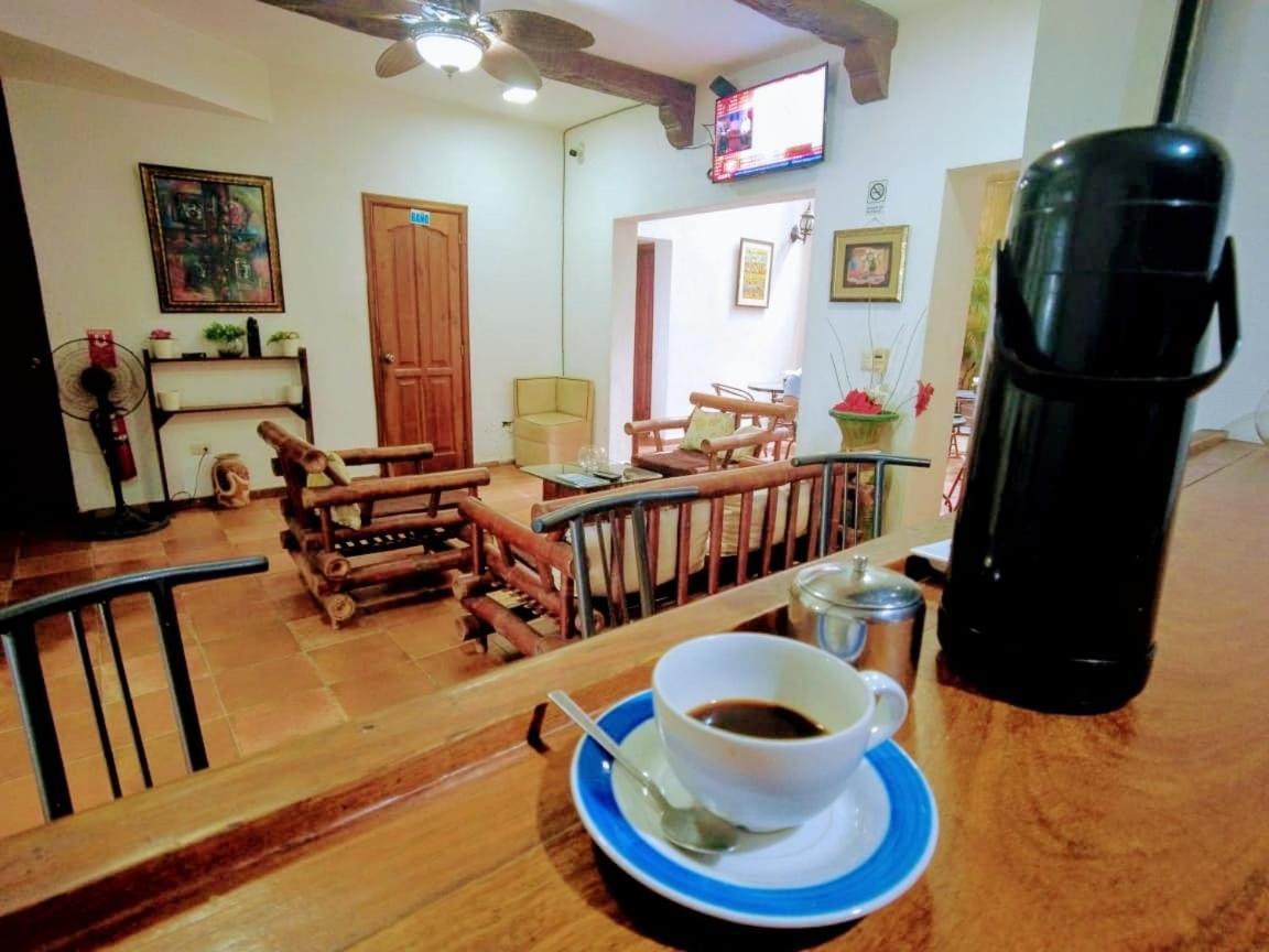 Hotel Aluge Santo Domingo Luaran gambar