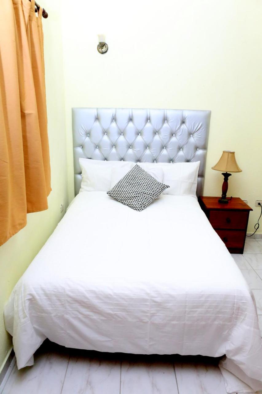Hotel Aluge Santo Domingo Luaran gambar